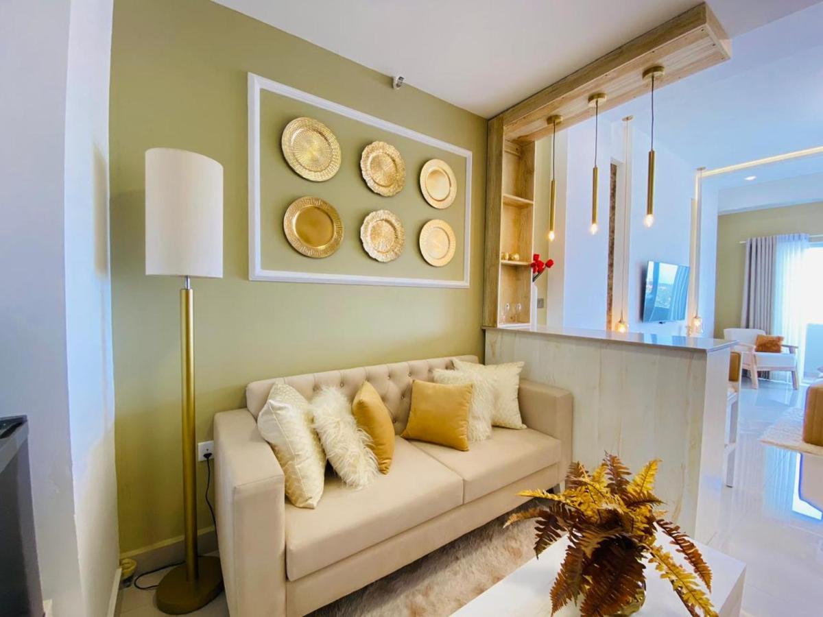 Ocean Breeze - Udaya Luxury Apartments Негомбо Экстерьер фото